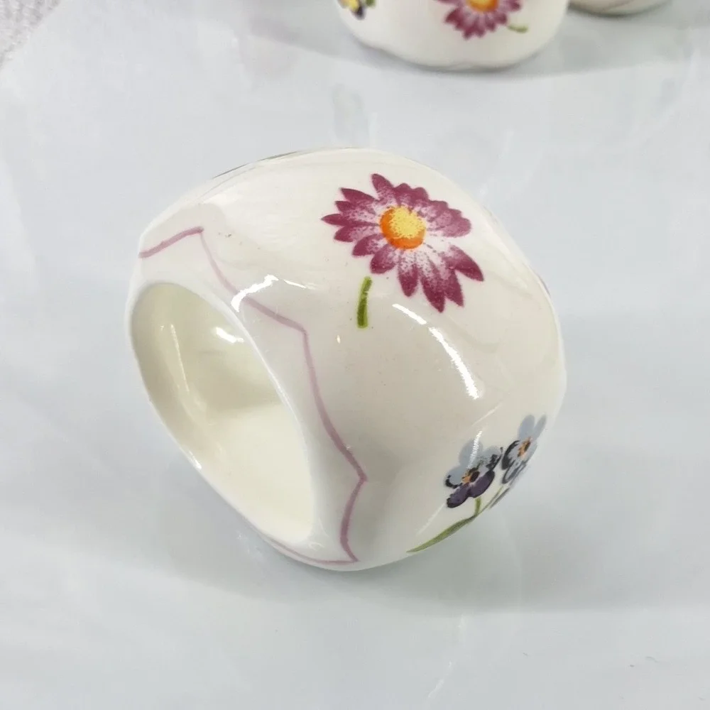 Vintage 1986 Pia Bone China Napkin Rings Set of 4 Floral with Display Tray